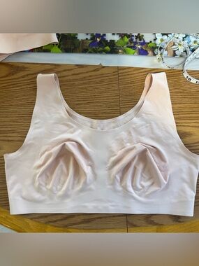 Amonea 2XL Soft Scoop Wireless Seamless Bralette in Pink Blush Great Post Op Bra